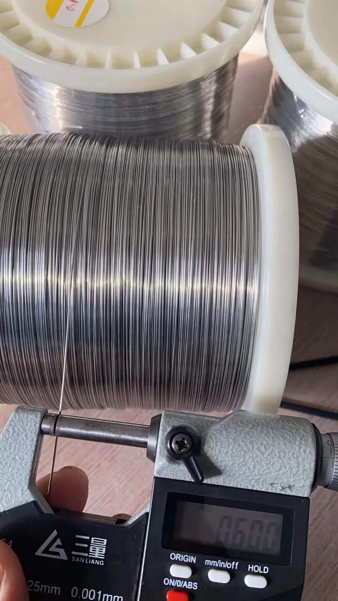 Corrosion-Resistant Platinum Tungsten Wire for Chemical Sensors